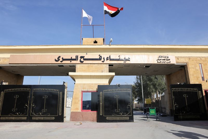 EU ministers agree to revive Rafah border mission