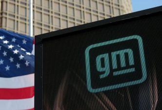 GM results top Wall Street targets; shares slump