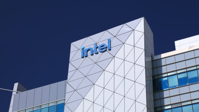 Intel shows signs of progress in the face of