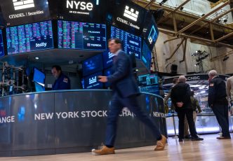 Nasdaq, S&P 500 chip away at losses after