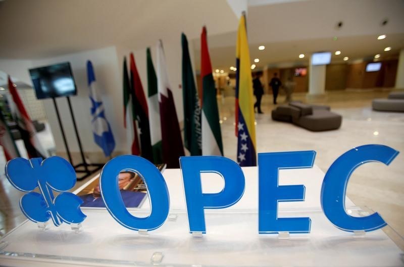 Trump once again calls for OPEC to drop oil prices