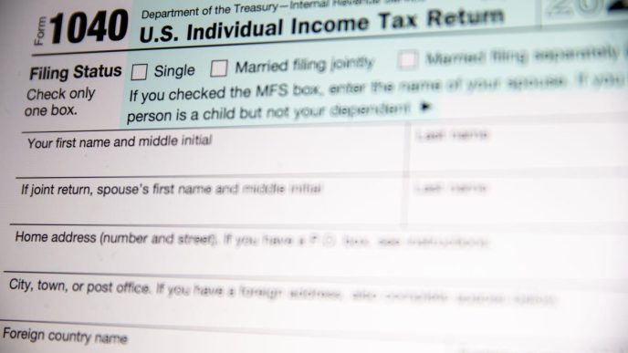 When should I expect my IRS tax refund? Here's how