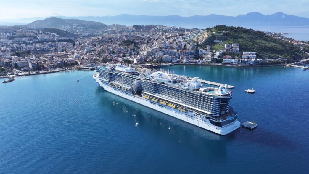 Cruise lines' future in popular destination