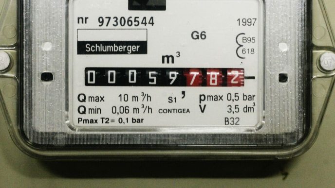 Exact date energy customers with 1 type of meter