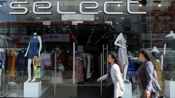 Fashion brand to shut 35 stores within days in