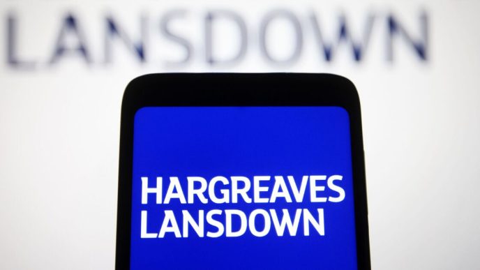 Hargreaves Lansdown issues message to customers as