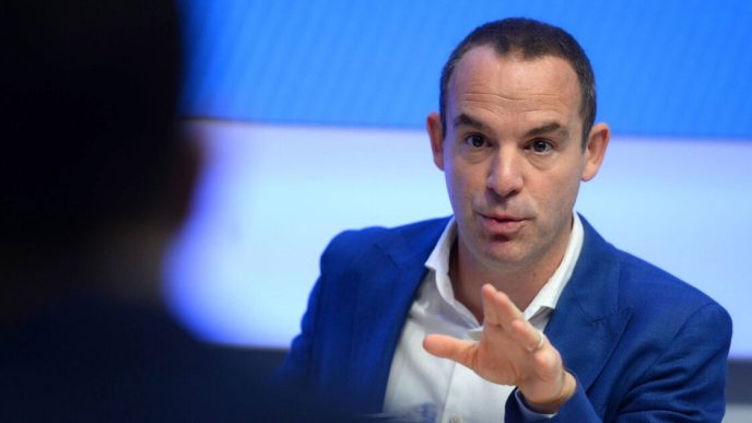 Martin Lewis's MSE issues advice to anyone left