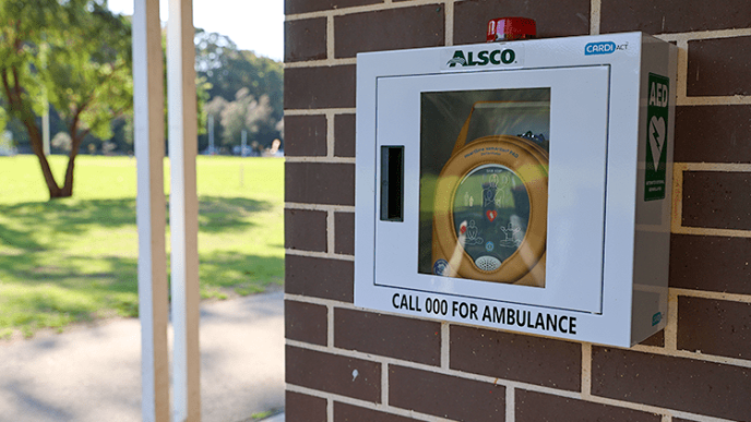 New life-saving defibrillators awarded for NSW