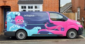 Octopus Energy giving £2,000 to Lloyds Bank and