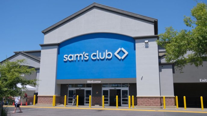 Sam's Club is selling a $40 weekender bag