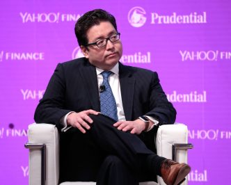 Tom Lee gives five reasons to buy the dip after