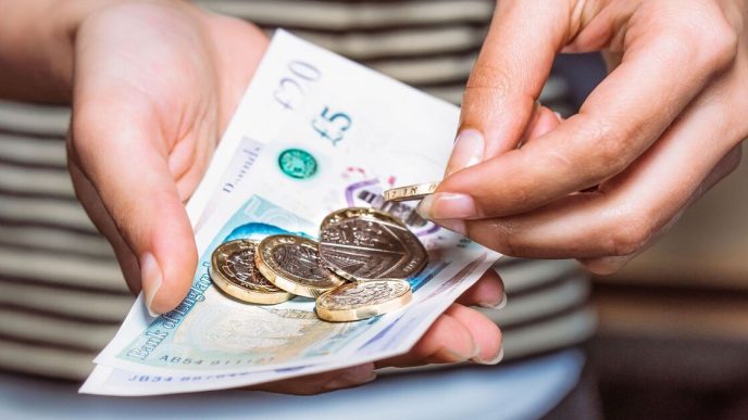 UK households in major city to receive £200 in