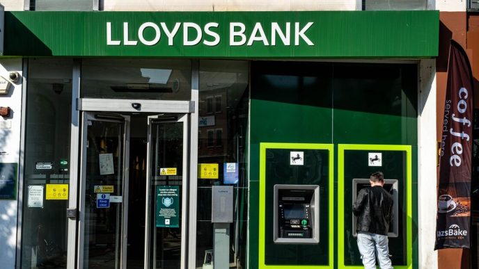 Warning issued to Lloyds, Halifax and Bank of