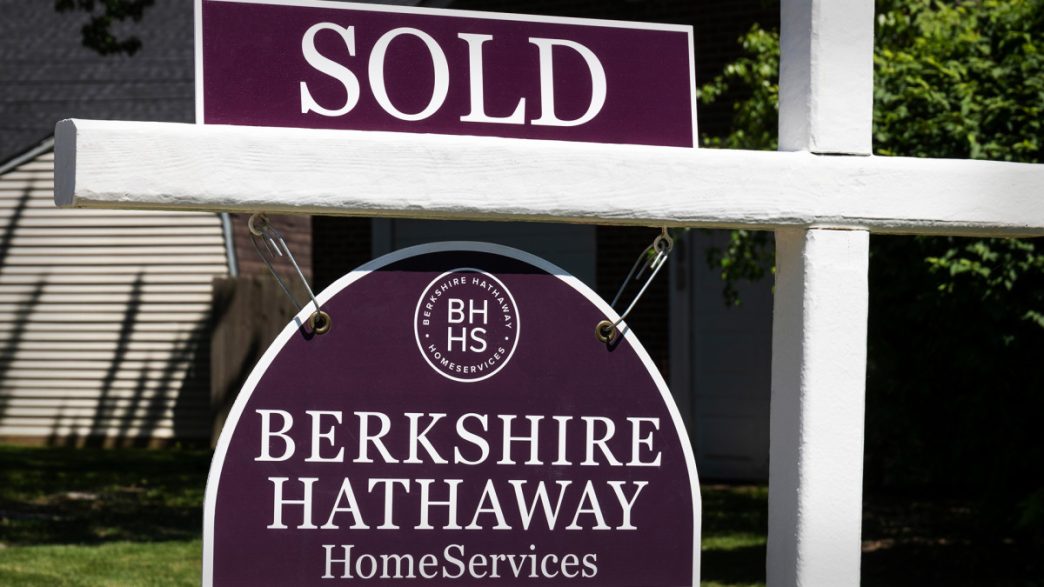 Warren Buffett's Berkshire Hathaway reveals