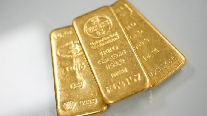 Why central banks’ hunger for gold shows ‘no sign