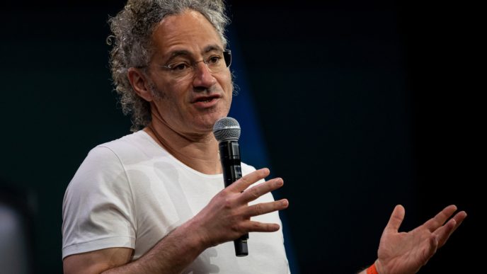 Analyst who forecast Palantir rally updates stock