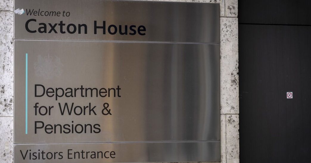 DWP giving people on state pension benefit £1,281