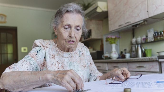 DWP state pension warning as 500,000 Brits to miss