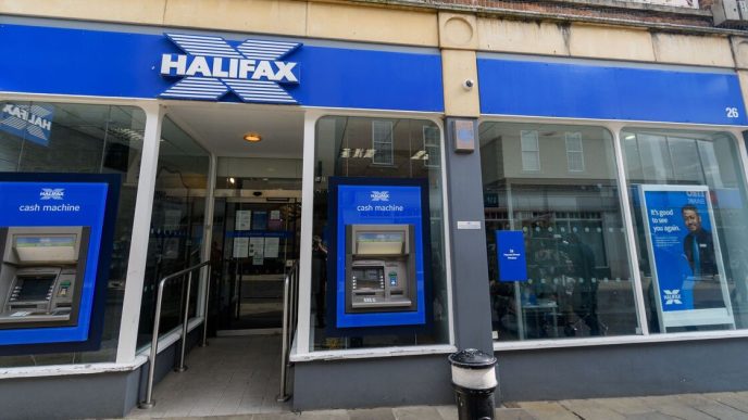 Halifax giving £2,000 to customers who make one