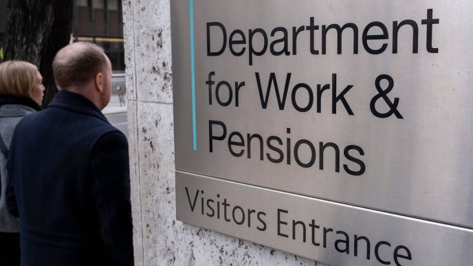 New DWP update on state pension top-ups as 'can be